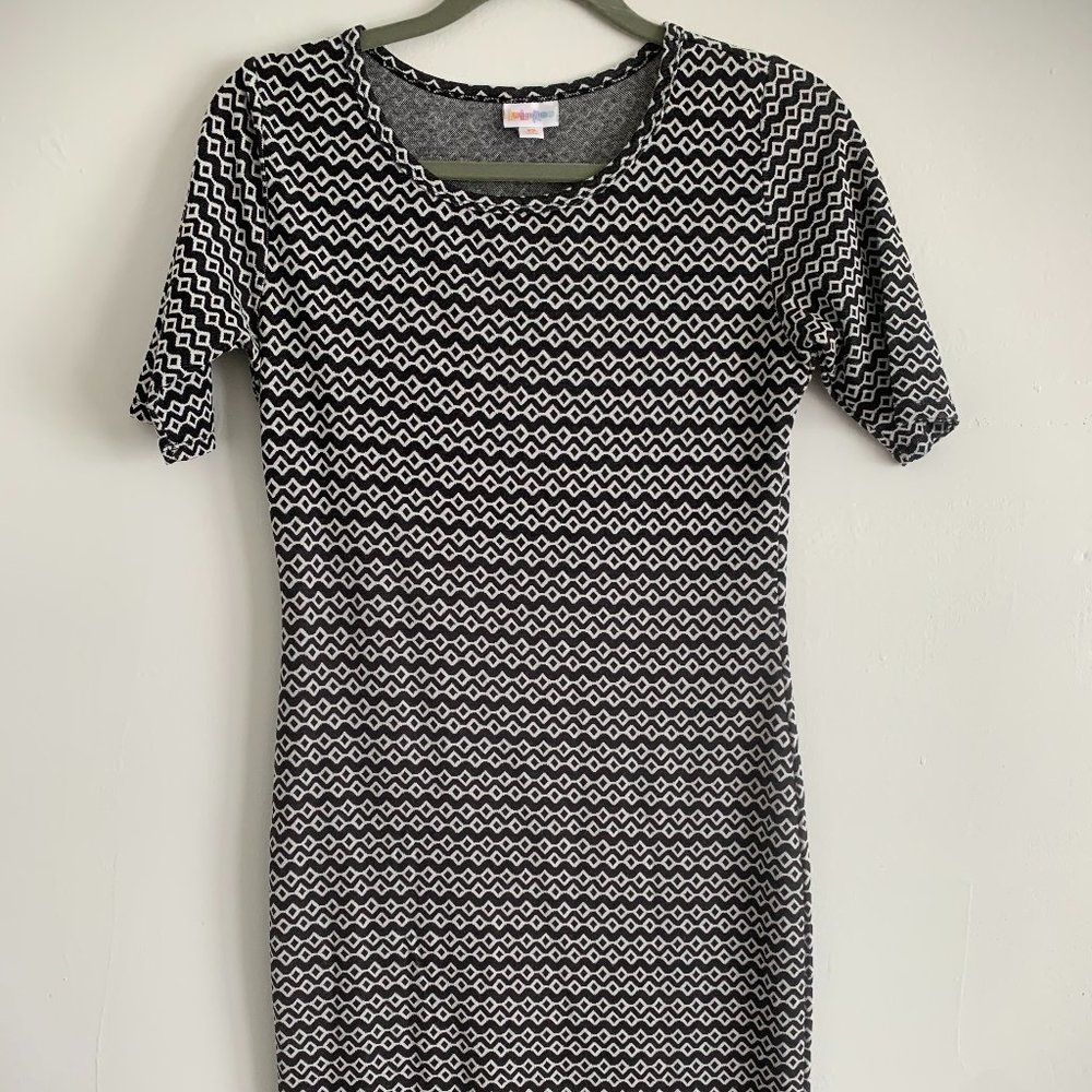 LuLaRoe Julia Black and White Dress Size XS